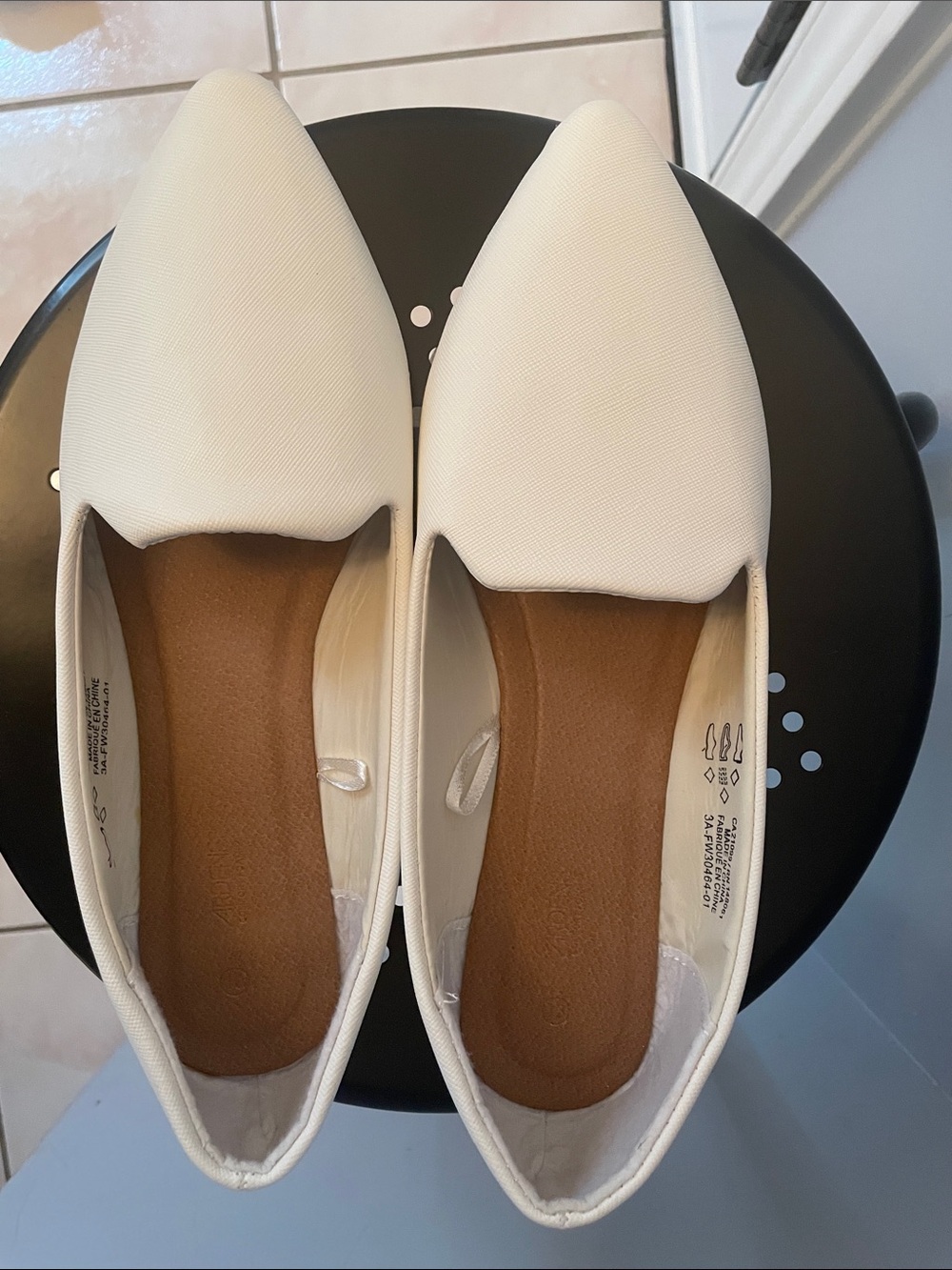 Pointed Toe White Flats - Picture 2 of 7